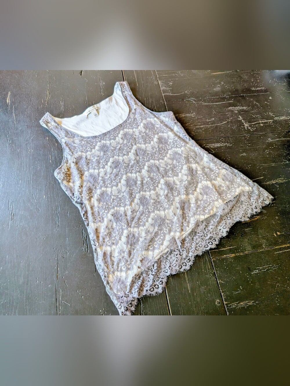 Banana Republic Women's 2012 Gray Lace Shell Tank Top Medium Boho Summer Chic